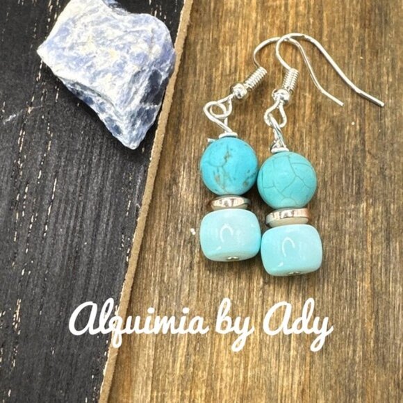 Turquoise beaded drops gemstone earrings - Picture 1 of 1